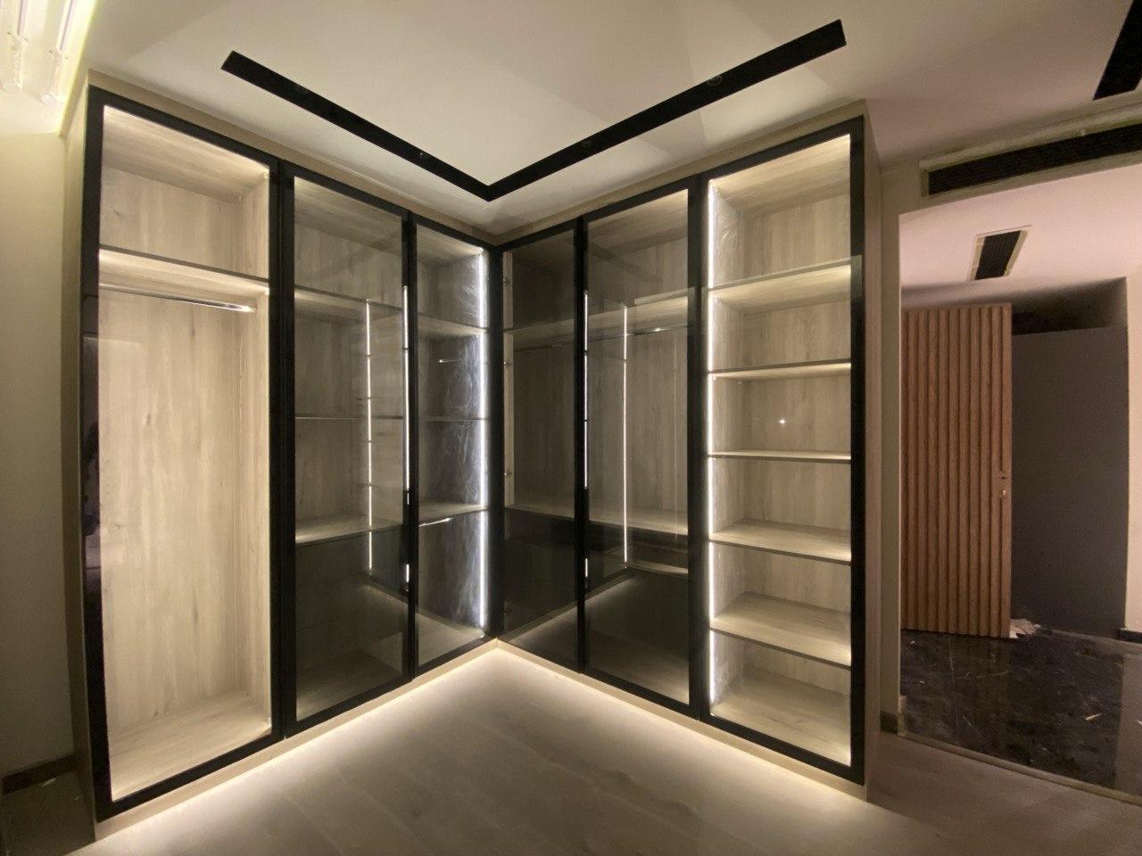 Wardrobe Unit